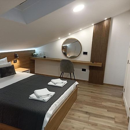 Sky Luxury Appartement Arandelovac Buitenkant foto