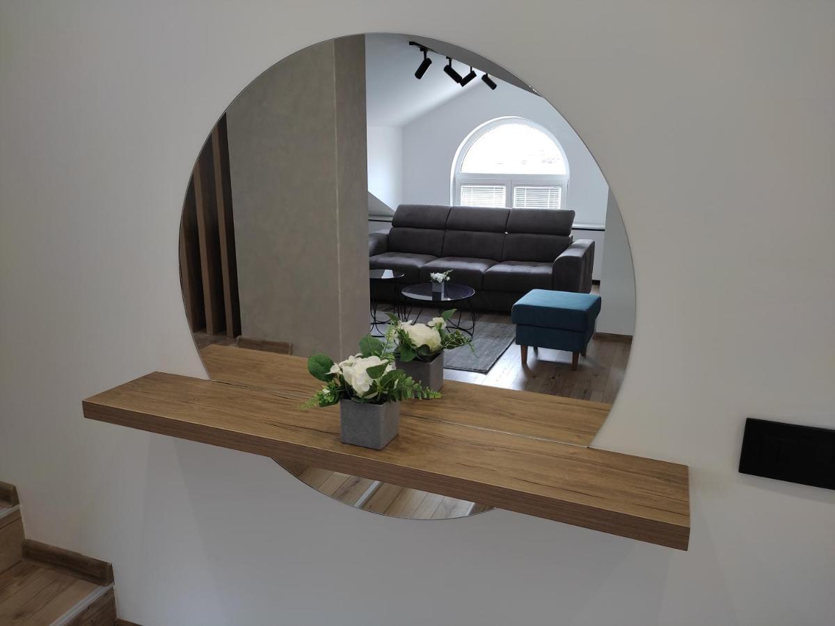 Sky Luxury Appartement Arandelovac Buitenkant foto