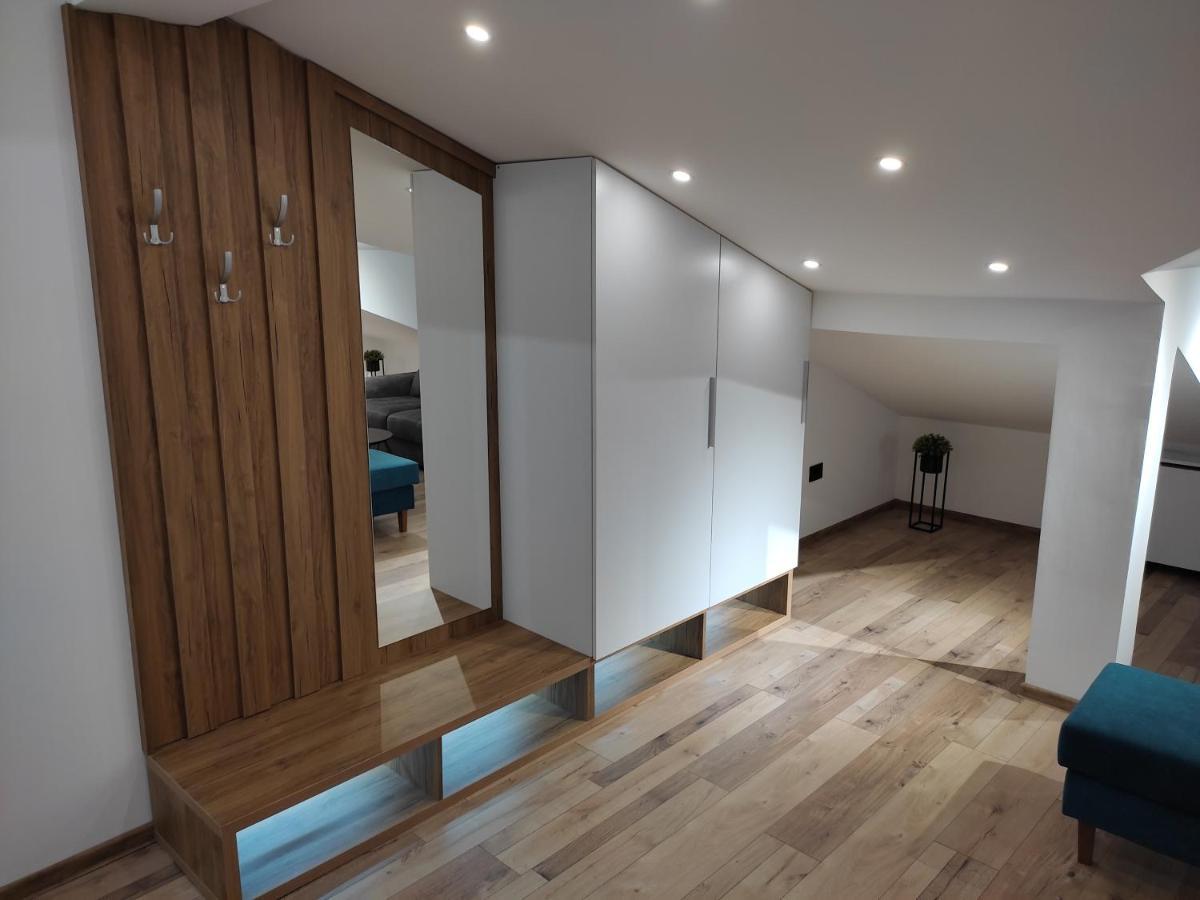 Sky Luxury Appartement Arandelovac Buitenkant foto