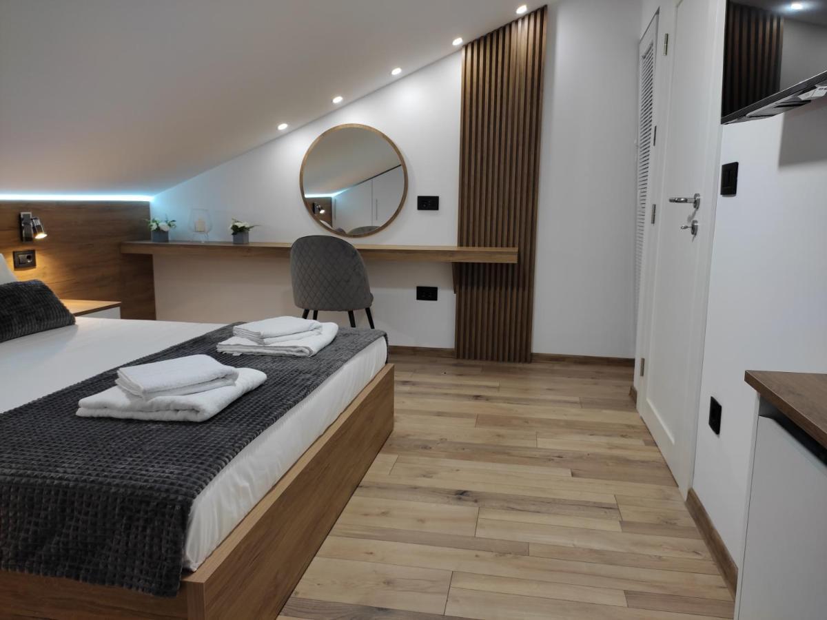 Sky Luxury Appartement Arandelovac Buitenkant foto