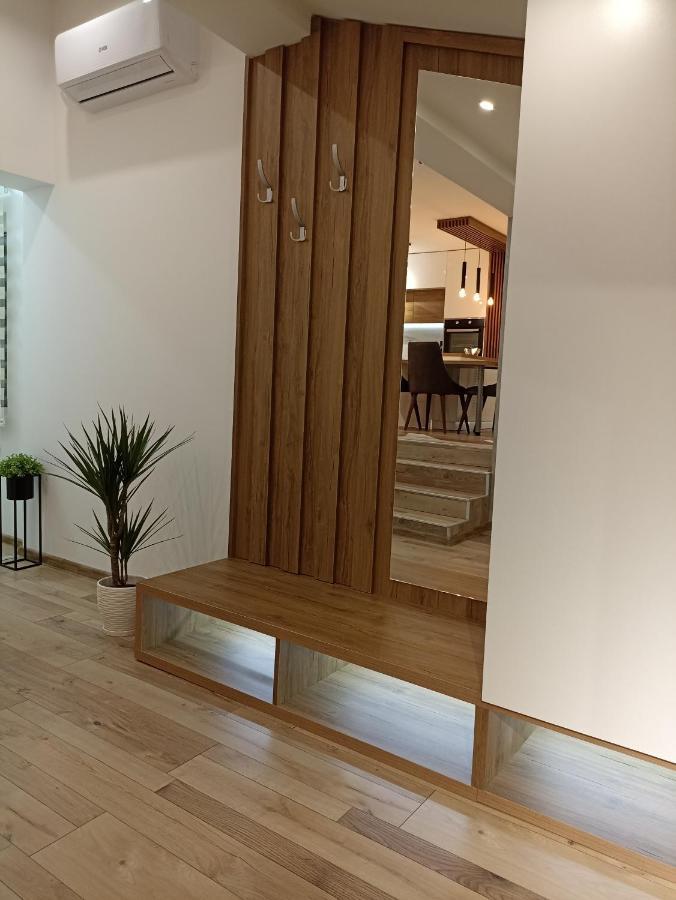 Sky Luxury Appartement Arandelovac Buitenkant foto