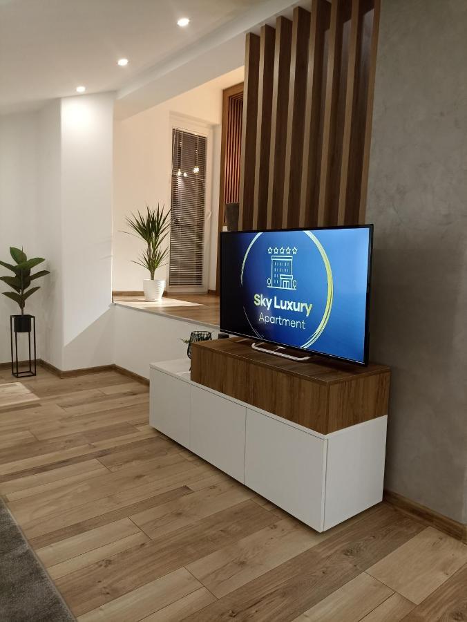 Sky Luxury Appartement Arandelovac Buitenkant foto
